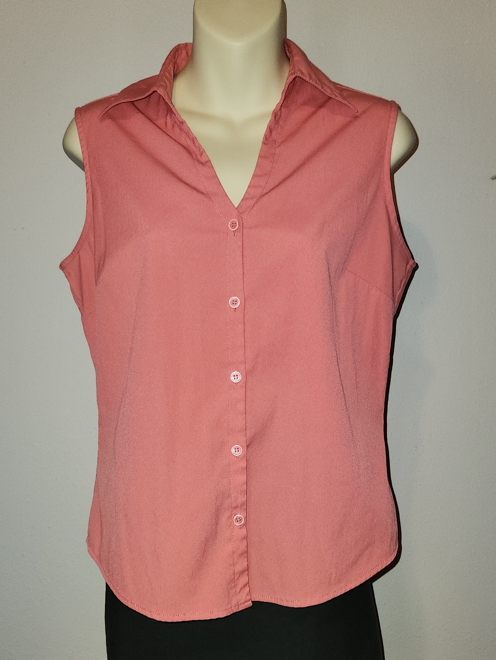 dressbarn Coral Sleeveless Button-Down Shirt